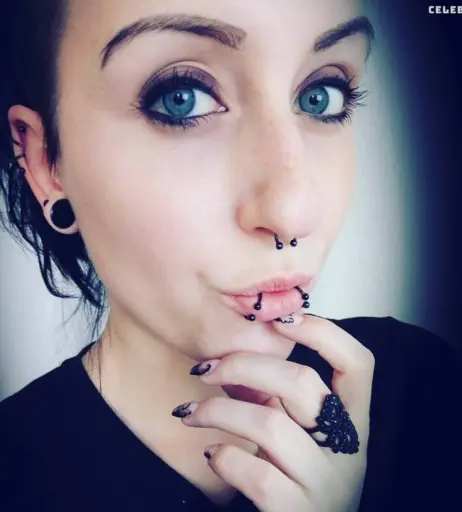 Image 638043 from Skelli