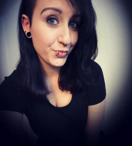 Image 638016 from Skelli