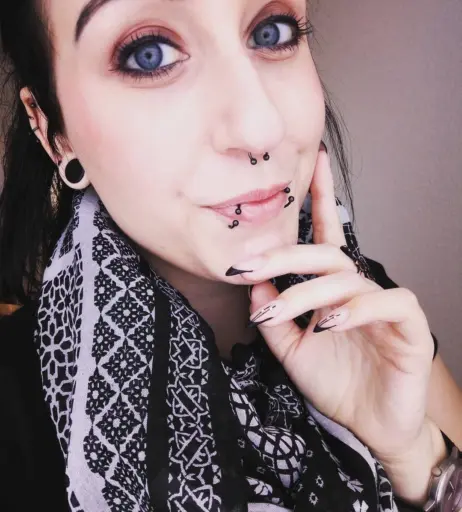 Image 638868 from Skelli