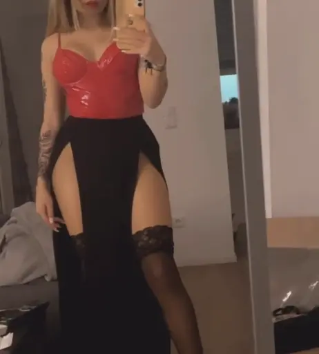 Image 637357 from Alinahrndz