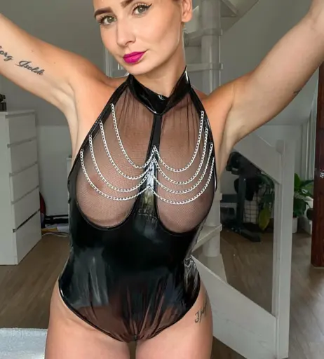 Image 685400 from Liz Snowfoot