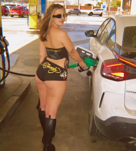 Image 683889 from iammia1