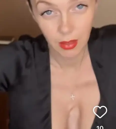 Image 681693 from Sexy Julia