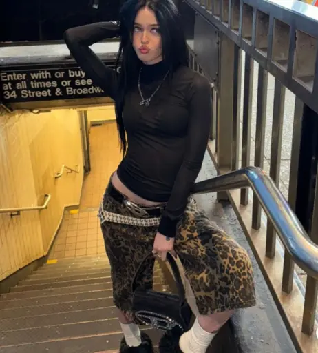 Image 698104 from Nevaaadaa