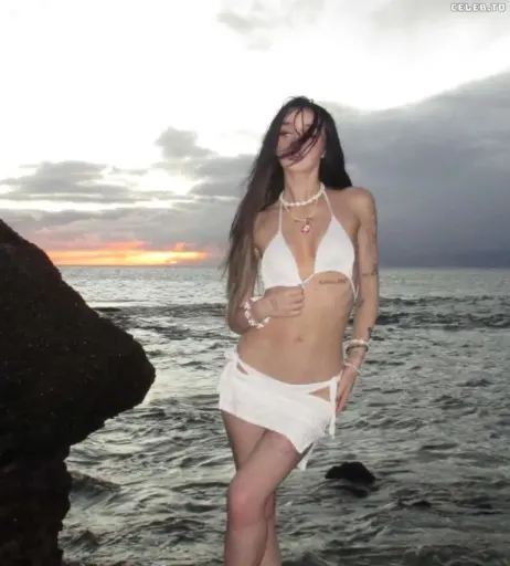 Image 697804 from Nevaaadaa