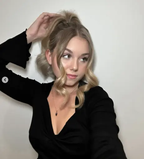 Image 696392 from Dalia