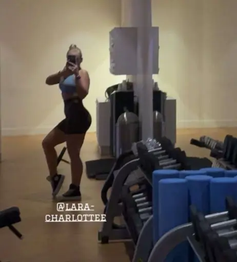 Image 695587 from Lara-Charlottee