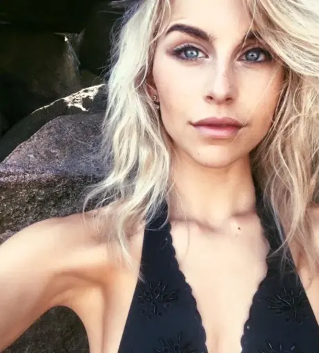 Image 695219 from Caro Daur