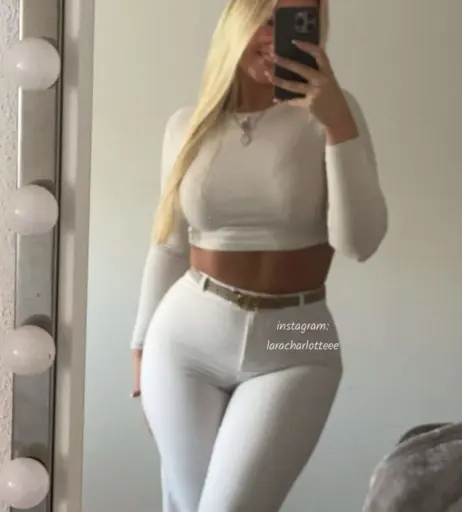 Image 695229 from Lara-Charlottee