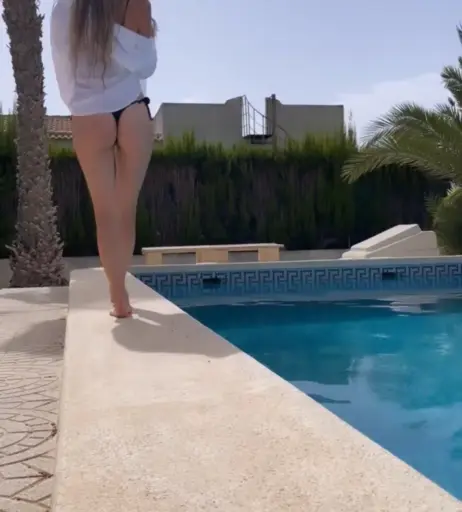 Image 695801 from Kira Karambole