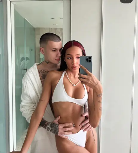 Image 690639 from Aalishass Alishakone