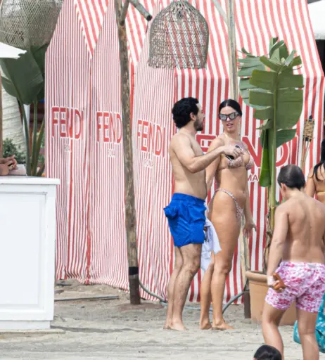 Image 690108 from Ivana Knöll