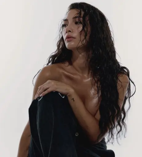 Image 647650 from Paola Maria