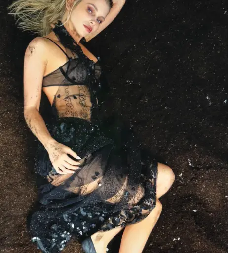 Image 647492 from Alla Bruletova