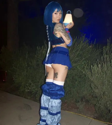 Image 643941 from Bella Poarch