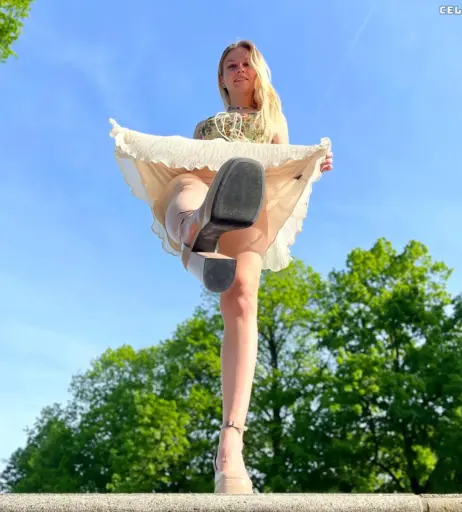 Image 642450 from Mariia Well