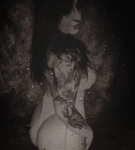 Image 641582 from Skelli