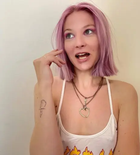 Image 641591 from Mariia Well