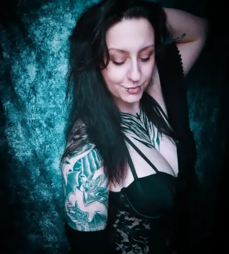 Image 641604 from Skelli