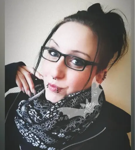 Image 640453 from Skelli