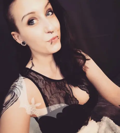 Image 640424 from Skelli