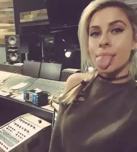 Image 659889 from Andie Case