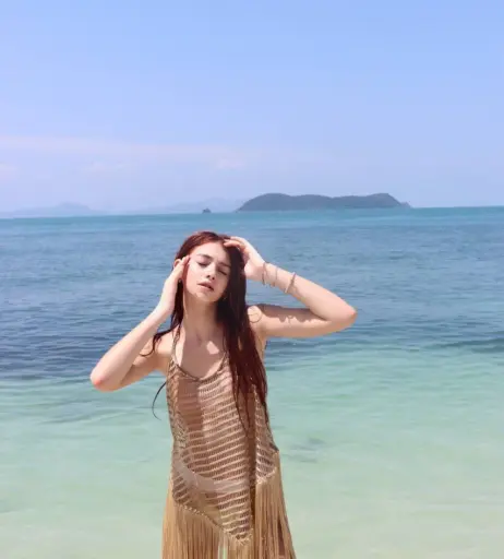 Image 658539 from Sicily Rose