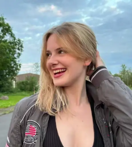 Image 657673 from Adriana Burova