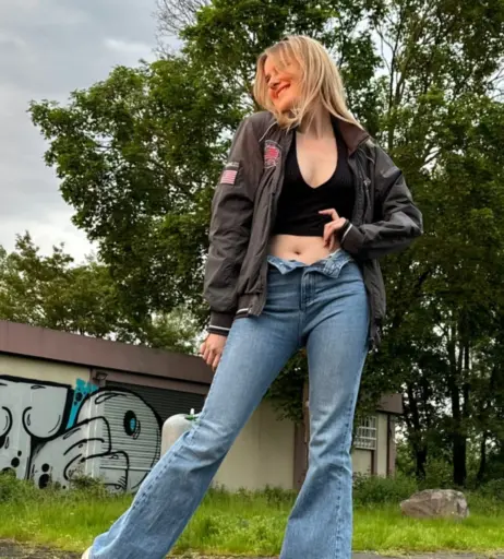 Image 657696 from Adriana Burova