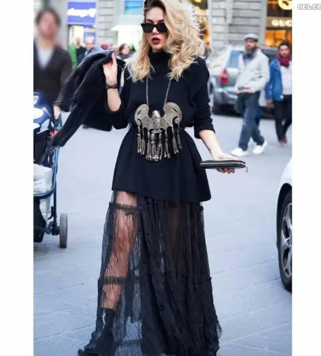 Image 657834 from Elvana gjata