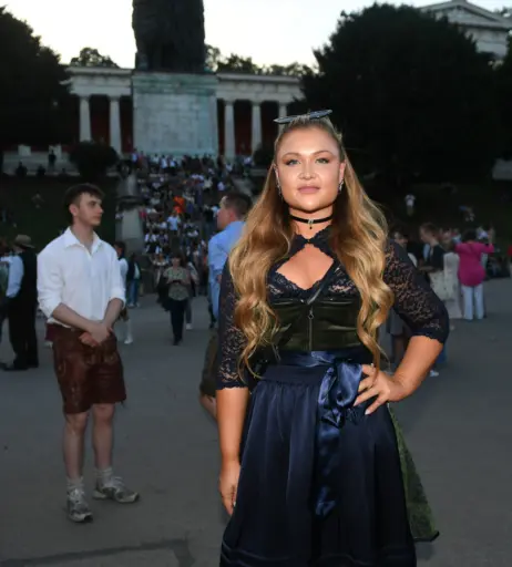 Image 653999 from Sophia Thiel