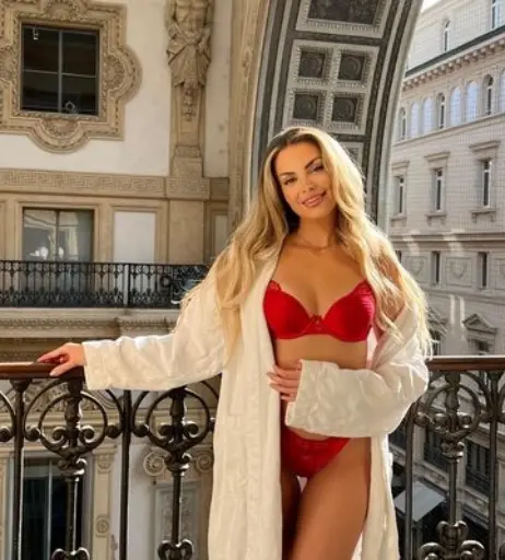 Image 668601 from Julia (Xlaeta)