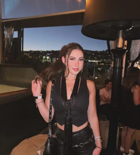 Image 667207 from Gibson Sisters