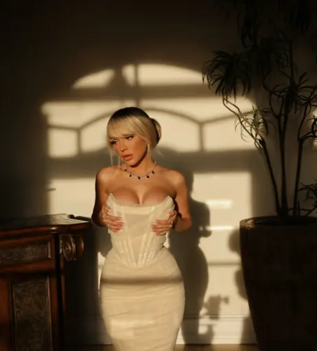 Image 665661 from Abby Rao