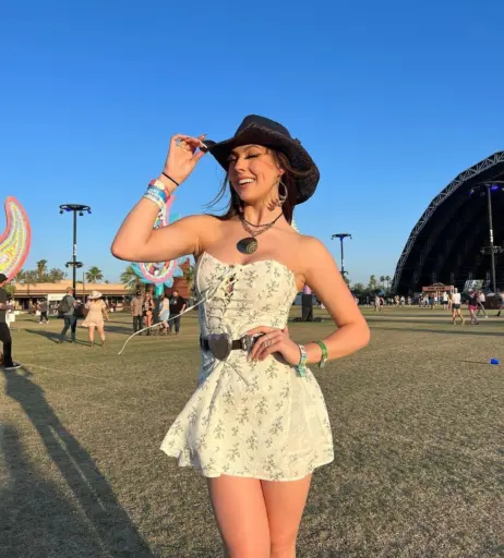 Image 662151 from Gibson Sisters