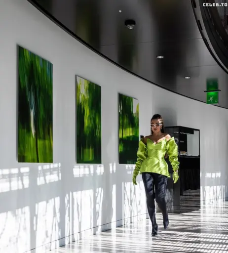 Image 661998 from Elvana gjata