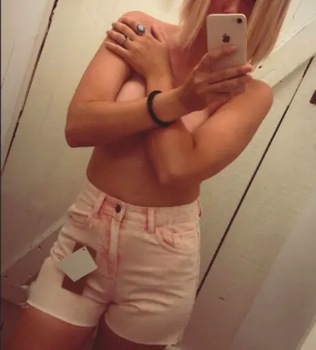 Image 678174 from Sexy Julia
