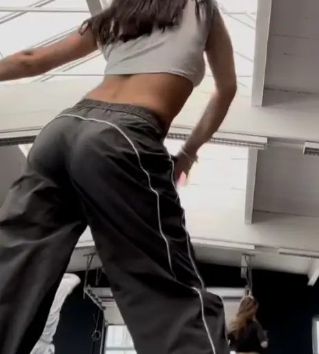 Image 677356 from Asti Gevorgyan