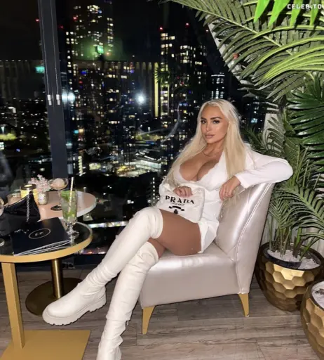 Image 676952 from Michelle Daniaux