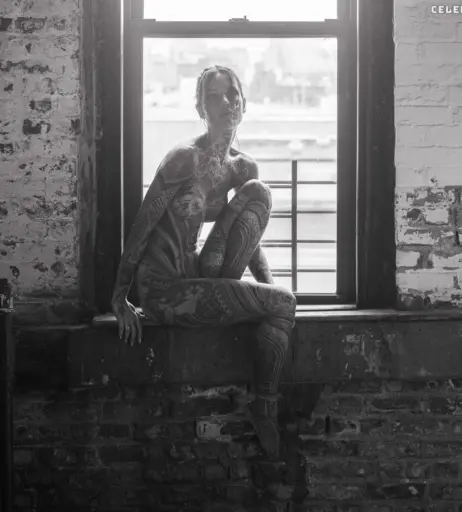 Image 673352 from Léah Blum