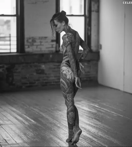 Image 673370 from Léah Blum