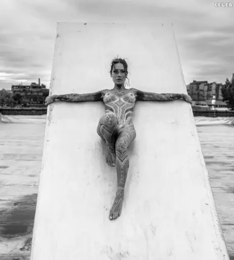 Image 673308 from Léah Blum