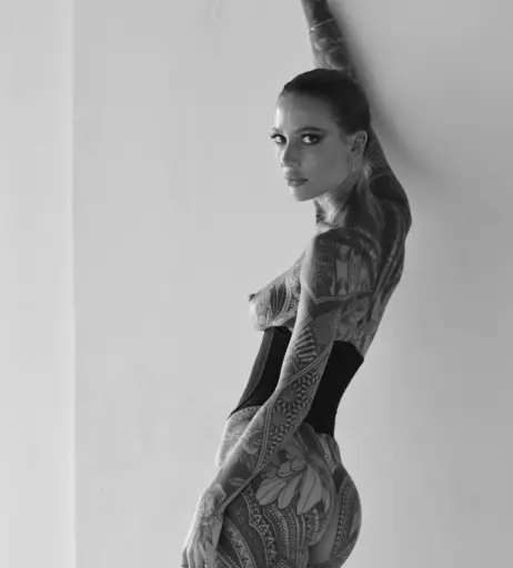 Image 673960 from Léah Blum