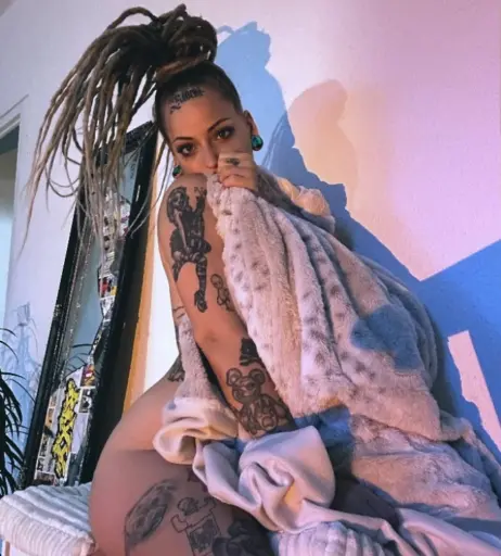 Image 672671 from Roxy_Wayne