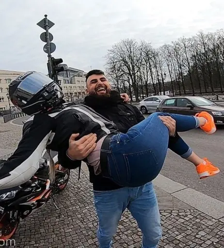 Image 672745 from Knatternatter