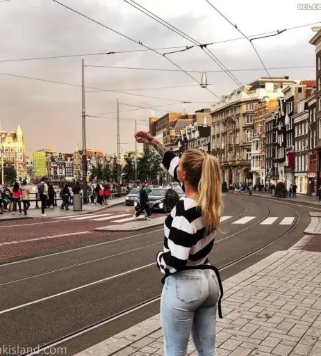 Image 672806 from Knatternatter