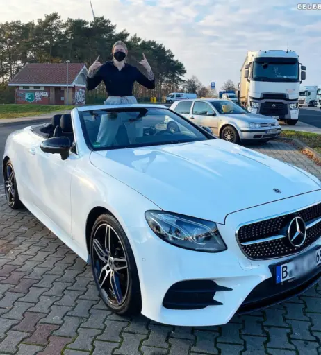 Image 671153 from Knatternatter