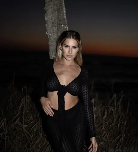 Image 671168 from Anahita Rehbein