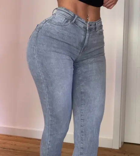 Image 608076 from Lisa del Piero