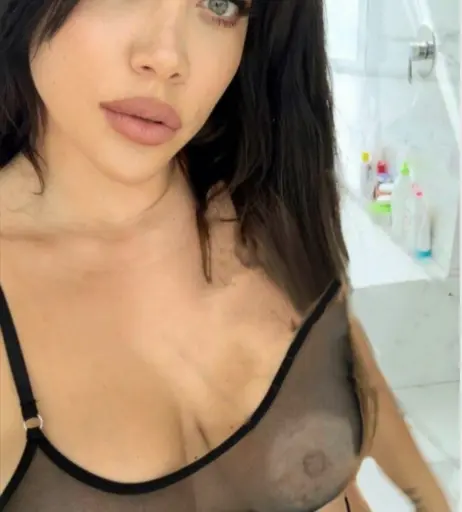 Image 607760 from Wanda Nara